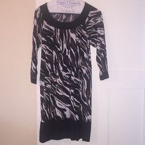 Brown and black 3/4 length sleeved dress